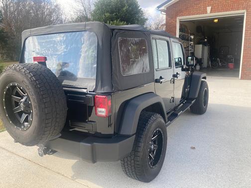 2012 Jeep Wrangler Unlimited Sport