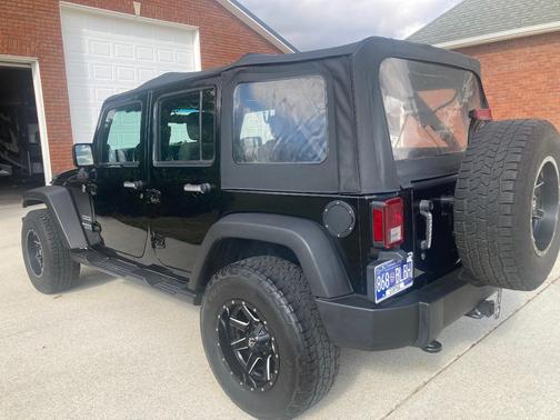 2012 Jeep Wrangler Unlimited Sport