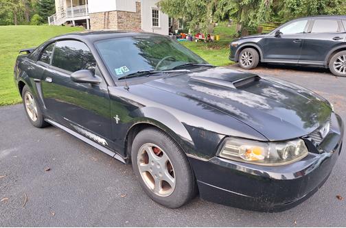 2003 Ford Mustang Base