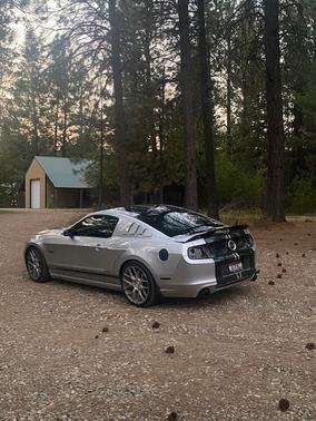 2013 Ford Mustang GT Premium