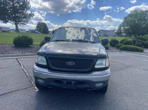2001 Ford F-150 Lariat SuperCrew