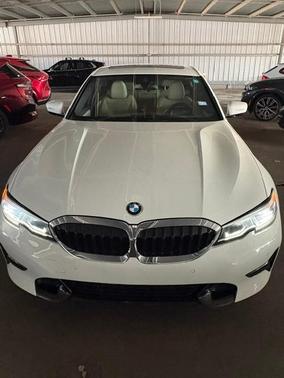 White 2019 BMW 330 i