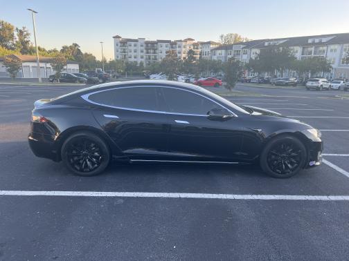 2017 Tesla Model S 75