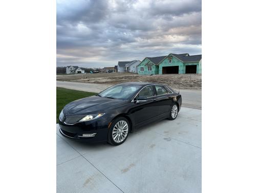 2014 Lincoln MKZ Base