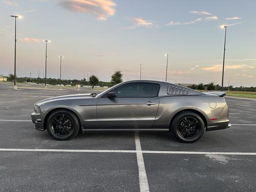 2014 Ford Mustang V6