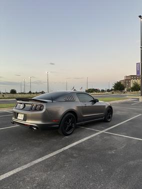 2014 Ford Mustang V6