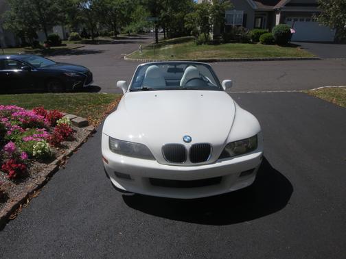 2002 BMW Z3 3.0i Roadster