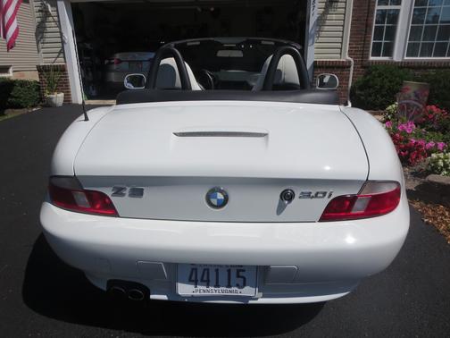 2002 BMW Z3 3.0i Roadster