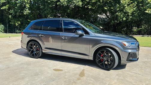 Gray 2023 Audi SQ7 4.0T Prestige