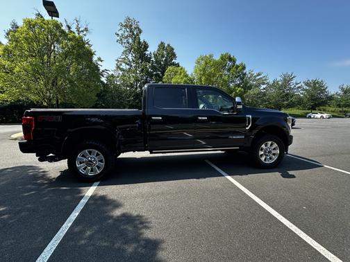 2022 Ford F-350 Platinum