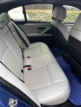 Blue 2013 BMW M5 Base