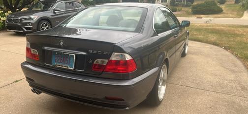 Gray 2002 BMW 330 Ci