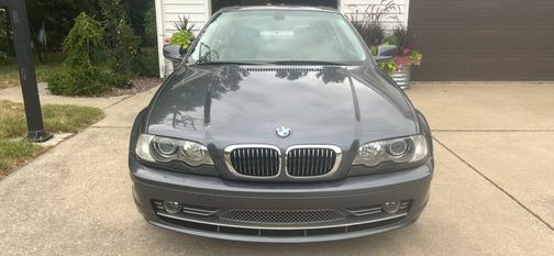 Gray 2002 BMW 330 Ci