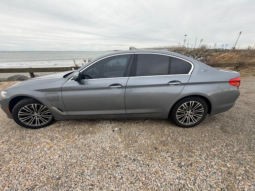 2018 BMW 530e iPerformance