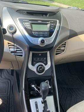 2011 Hyundai ELANTRA GLS
