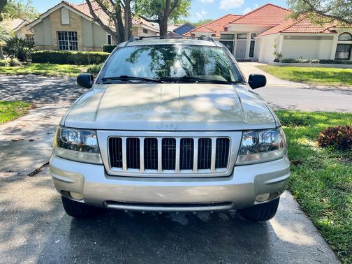 2004 Jeep Grand Cherokee Laredo