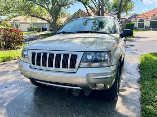 2004 Jeep Grand Cherokee Laredo