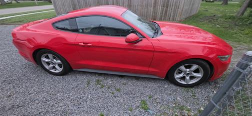 Red 2015 Ford Mustang V6