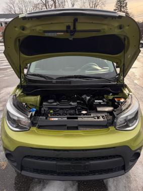 2017 Kia Soul Base