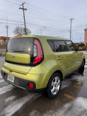 2017 Kia Soul Base