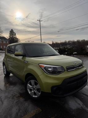 2017 Kia Soul Base