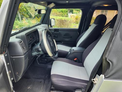 2004 Jeep Wrangler X