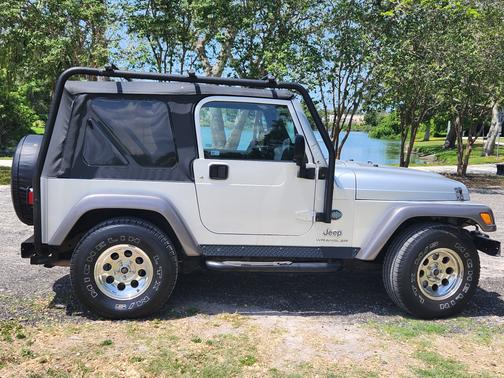 2004 Jeep Wrangler X