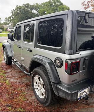 Silver 2018 Jeep Wrangler Unlimited Sport