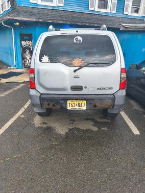 Silver 2001 Nissan Xterra XE 4WD