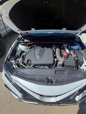 White 2024 Toyota Camry XSE V6