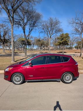 Red 2015 Ford C-Max Energi SEL