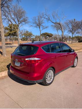 Red 2015 Ford C-Max Energi SEL