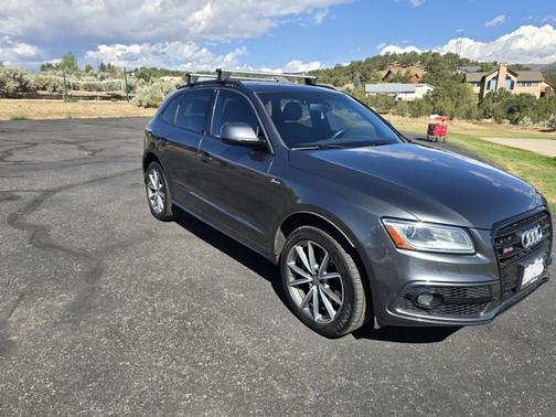 2016 Audi SQ5 3.0T Premium Plus