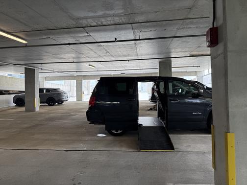 2014 Dodge Grand Caravan AVP/SE