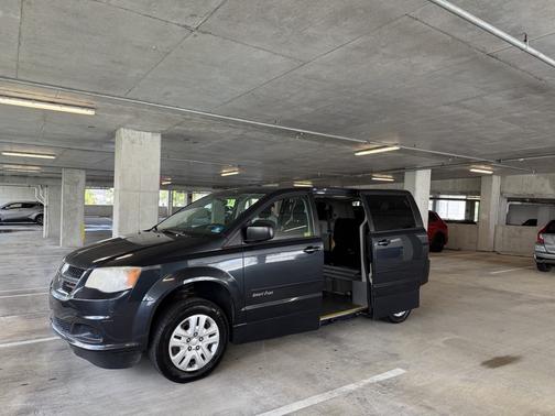 2014 Dodge Grand Caravan AVP/SE