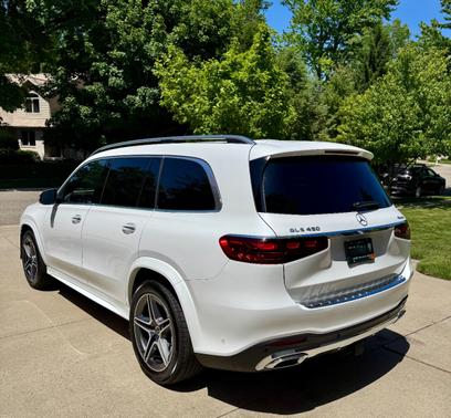 White 2024 Mercedes-Benz GLS 450 4MATIC