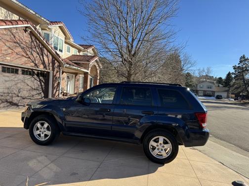 2005 Jeep Grand Cherokee Laredo