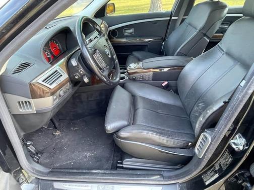 Black 2003 BMW 760 Li