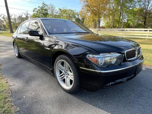 Black 2003 BMW 760 Li