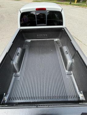 White 1999 Dodge Dakota Sport