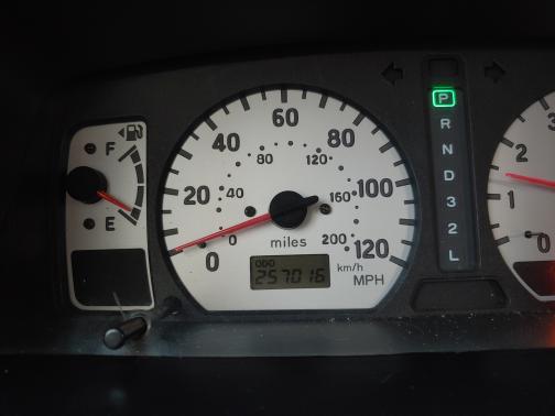 2003 Mitsubishi Montero Sport XLS