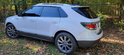 White 2011 Saab 9-4X Aero