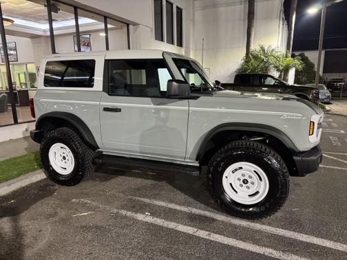 2024 Ford Bronco Heritage Edition