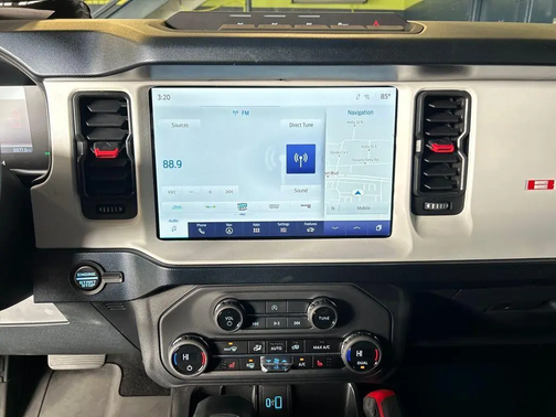 2024 Ford Bronco Heritage Edition