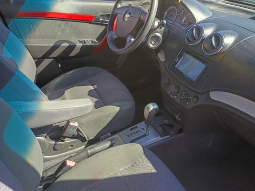 2011 Chevrolet Aveo LT