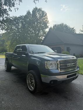 2011 GMC Sierra 2500 SLT