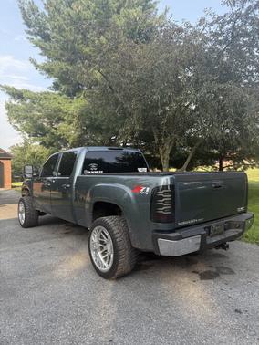 2011 GMC Sierra 2500 SLT