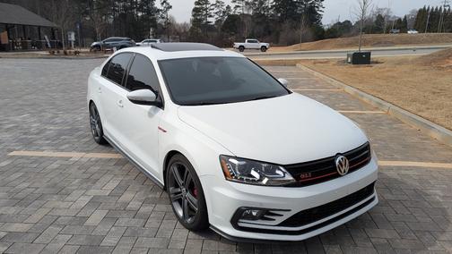 White 2017 Volkswagen Jetta GLI