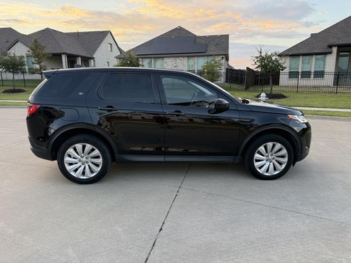 Black 2020 Land Rover Discovery Sport Standard