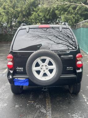 Black 2005 Jeep Liberty Limited